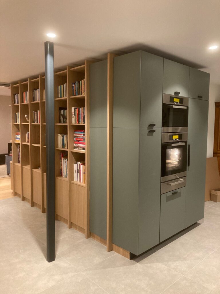 eiken boekenkast